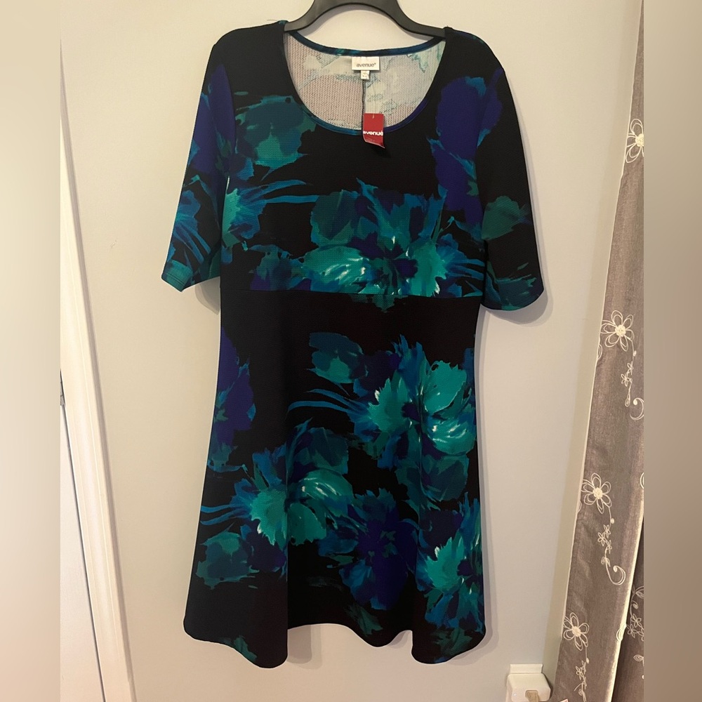 Avenue Black and Teal Floral Dress